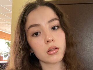 hot webcam picture JulyLarain