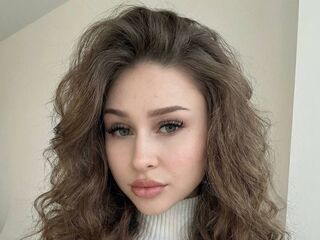 naughty camgirl photo JunitaDroze