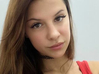 masturbating webcamgirl KonfetaKat