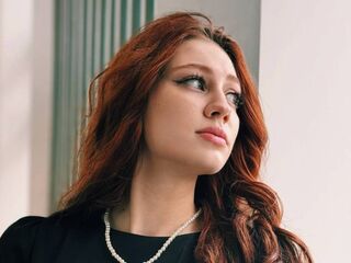 free adult cam KristinaGuernsey
