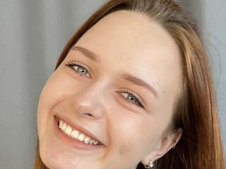 hot cam KrystinaEisen