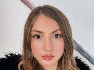 free video chat room KyraKur