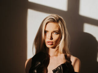 adult web cam chat LanaSharapova