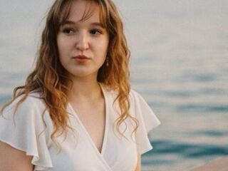 topless webcam girl LaureenHosfeld