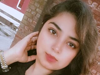 cam girl masturbating with vibrator LecoShay