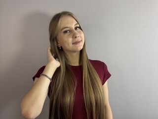 cam girl pic LeolaHunkins