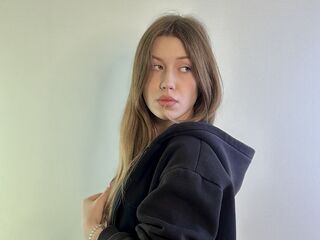 webcam live LeonilaKesling