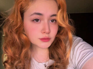 naked webcamgirl picture LiliPlishi