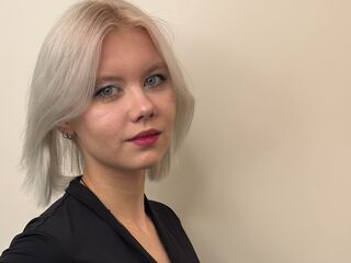 adult liveshow LindsayMcirvin