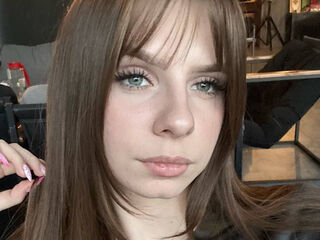 web cam chat LoiseHarington