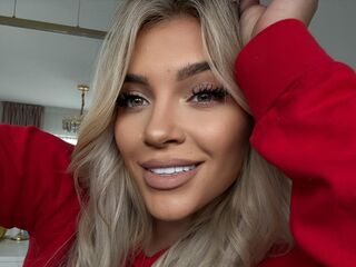 camwhore live LorennaRyan