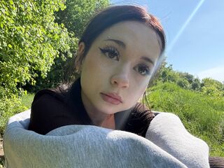free chat LouiseUsie