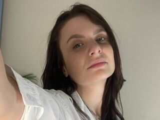 hot cam girl masturbating with dildo LucettaDevon