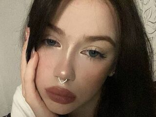 camgirl masturbating with vibrator LunaSunrise