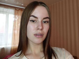 cam girl playing with vibrator LynDuffield