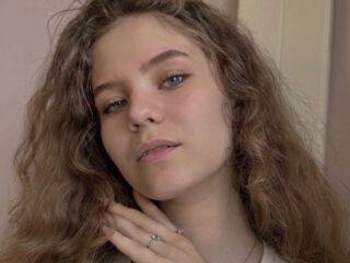 adult live cam MatildeKromka