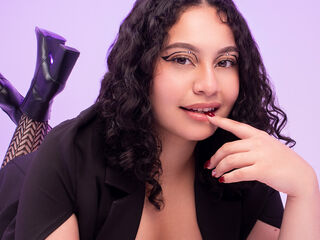 camgirl chat room MeliLort