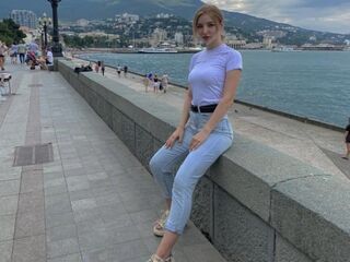 fingering webcamgirl picture MiCrayford