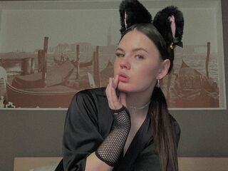 cam slut chat MiaEvelin
