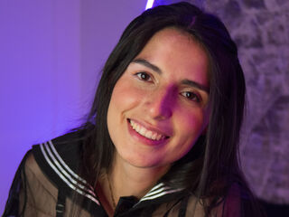 hot camwhore MiahVelasquez