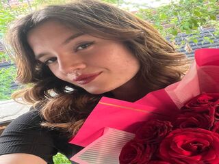 cam girl playing with dildo MillyMieras