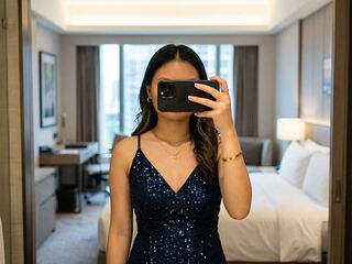 naughty camgirl masturbating NehaSharmau