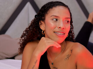 fingering NicoleBakker