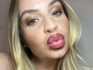 girl webcam naked PeachyyBunnyy