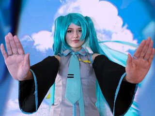 naked cam girl photo ReutLina