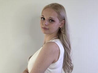 hot strip tease web cam RosarioKerans