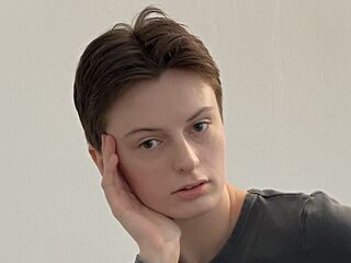 free chat RufinaTavolario