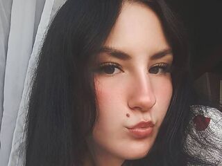 chat room sex webcam SadeLanden