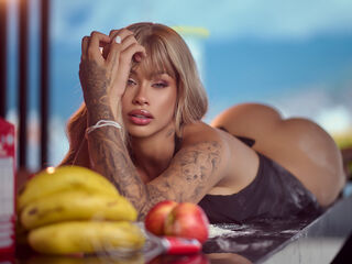 camwhore photo ScarletThompsone