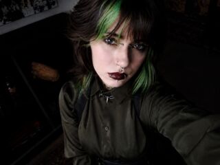 camgirl live sex ShadowBelle