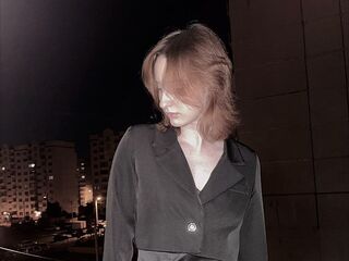 camslut showing pussy ShirleenWiens