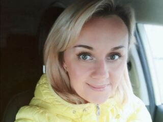 hot girl cam SkyKuper