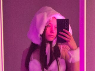 hot camwhore SophieKuper