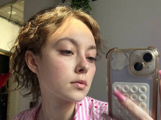 free webcam picture ThuyThorstad