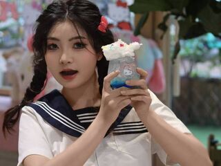 cam girl fingering pussy YangyiXiao