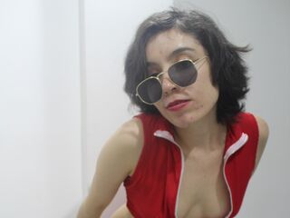 girl webcam show YurikoMia