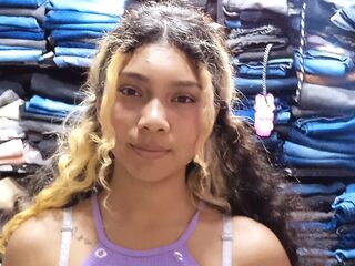 jasmin camgirl chatroom ZoeFletcher