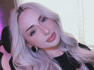 ChristinaRayXOX
