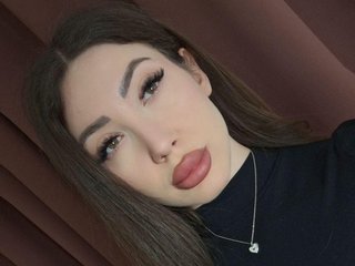 ElleLuvv