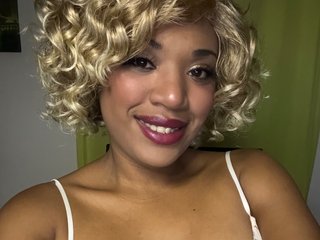 thekelliecapri