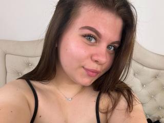 AbbyKuss-hot